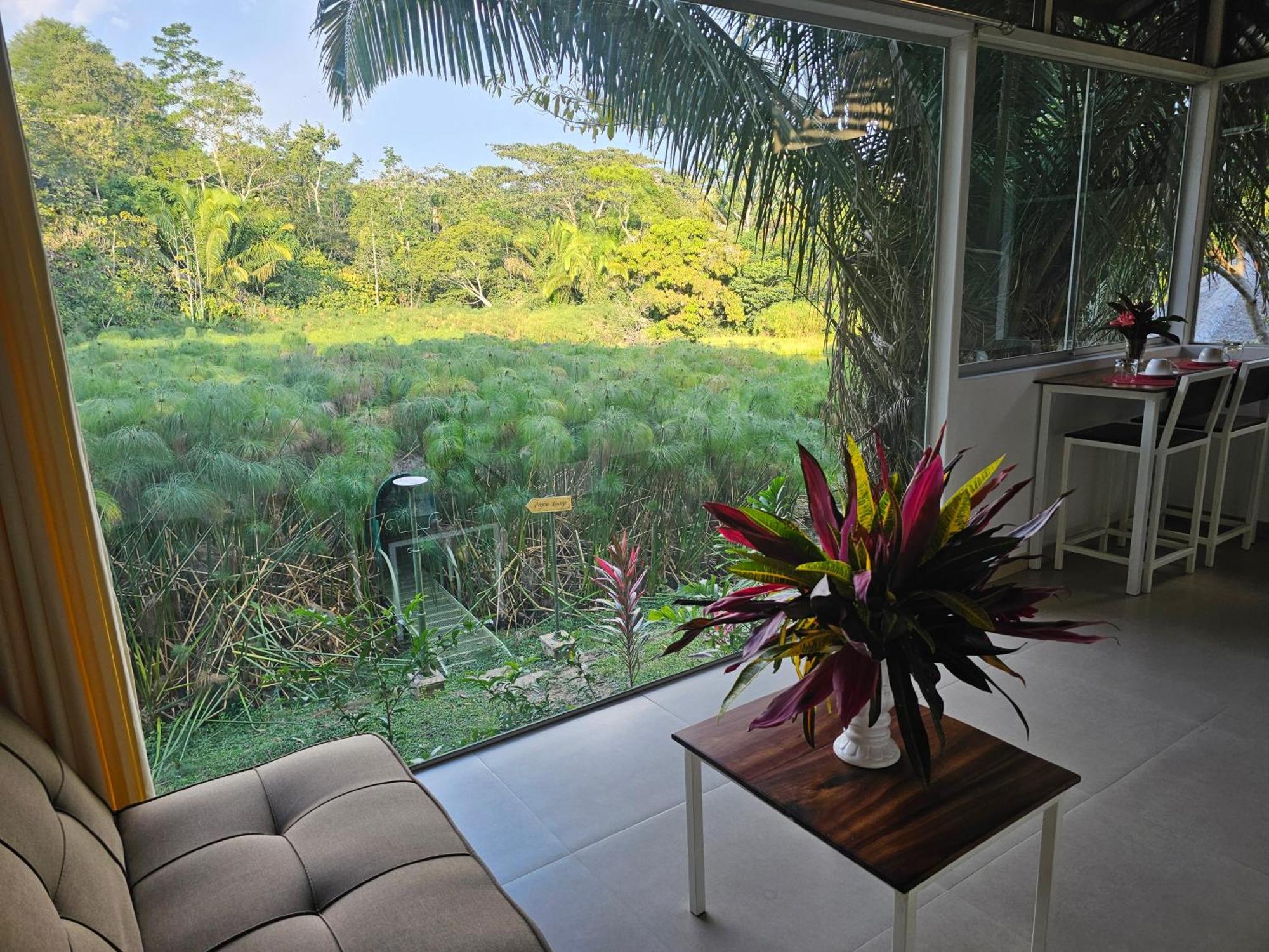 Lagoon Village B&B Y Spa Tarapoto Ngoại thất bức ảnh